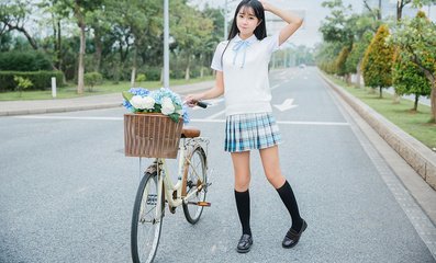 2025新奥精准正版澳门码与2025正版精准免费大全_: 重要人物的动态，未来将如何影响决策？